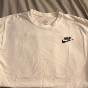 Hanes Nike shirt white boys
